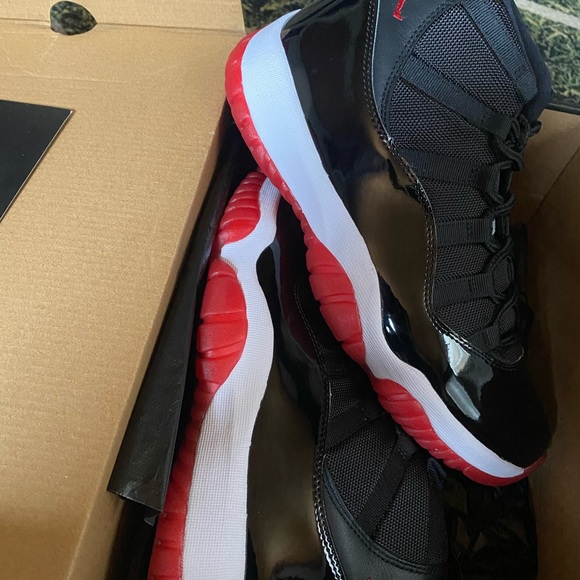 Retro Jordan 11 “Bred” main image 4